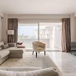 - Benalmàdena