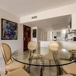 - Benalmàdena *