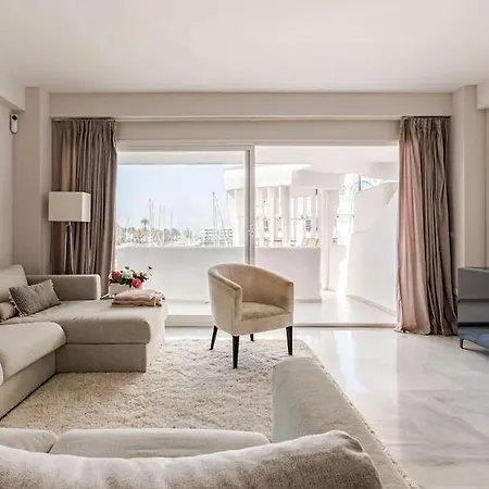- Benalmàdena
