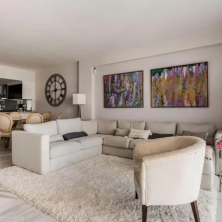 - Benalmàdena Appartement Benalmádena